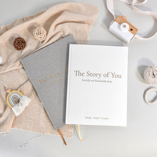 The Story of You: Fearfully and Wonderfully Made (Bear Forest) - Linen Baby Keepsake Book with Storage Box